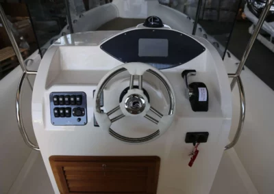 TEMPEST 900 OPEN