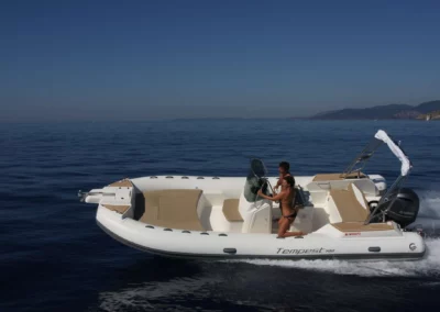 TEMPEST 700 SUN