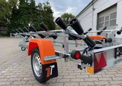 Thomas BT 750 L (GUMIHAJÓKNAK)